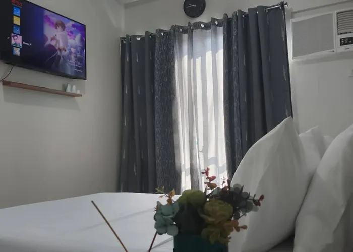The Loop Tower Studio-Spacious Unit
