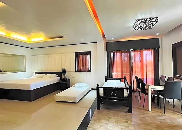 Tugsaw Resort